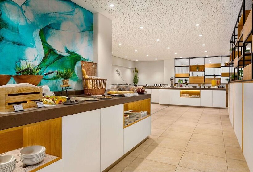 호텔 Wyndham Garden Munich Messe