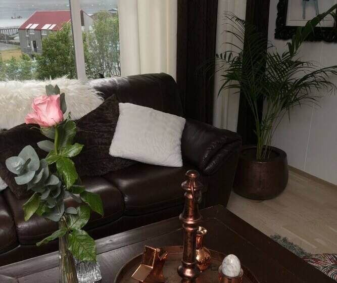 پانسیون Blomasetrið Homestay