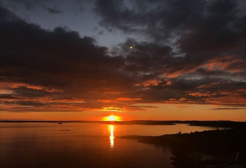 پانسیون Blomasetrið Homestay