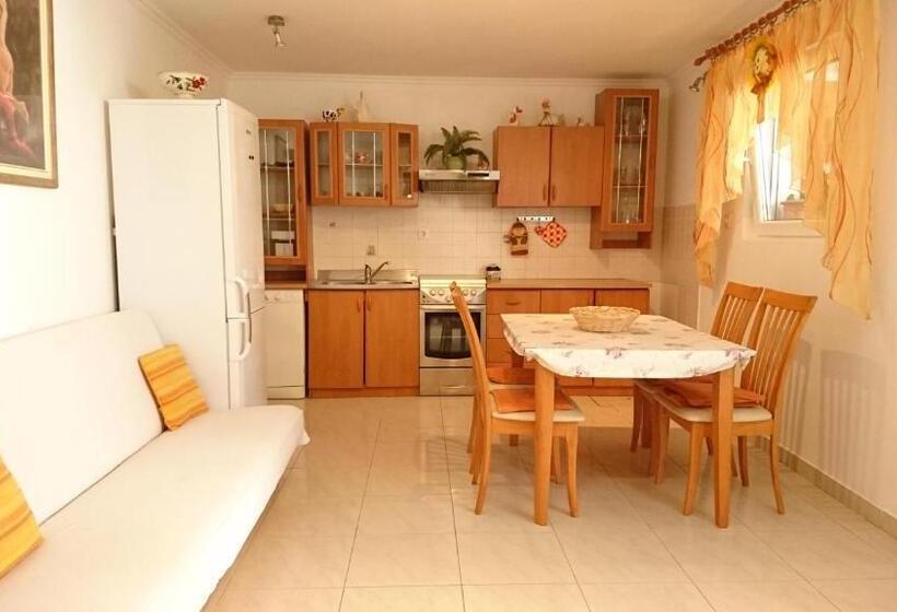 膳宿费 Guest House Mara