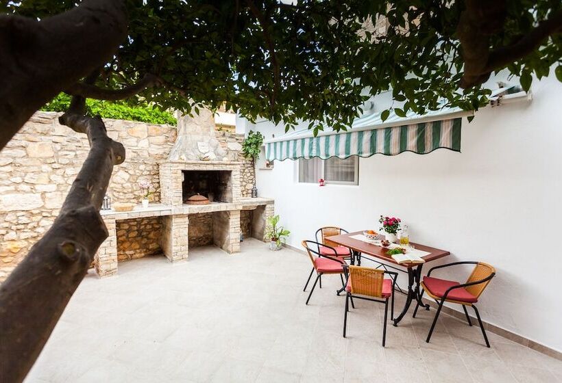 膳宿费 Guest House Mara