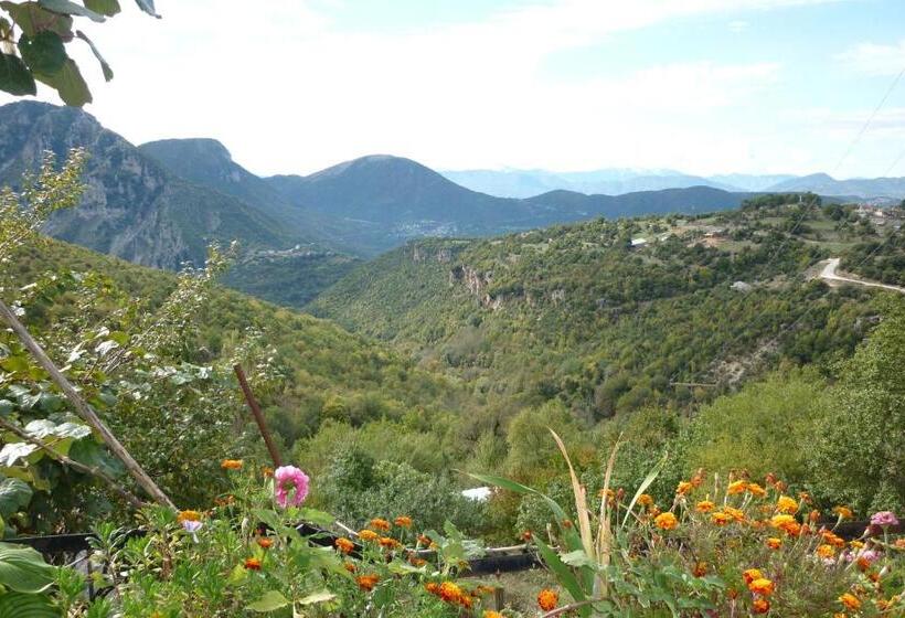 פנסיון Guesthouse Iro