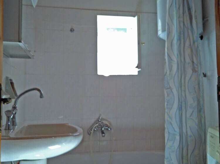 פנסיון Guesthouse Iro