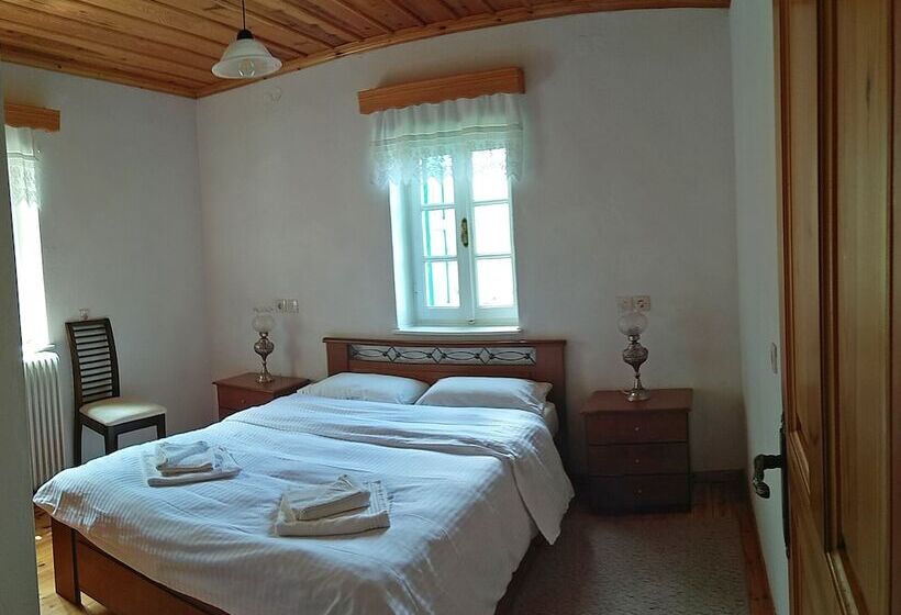 بنسيون Guesthouse Iro