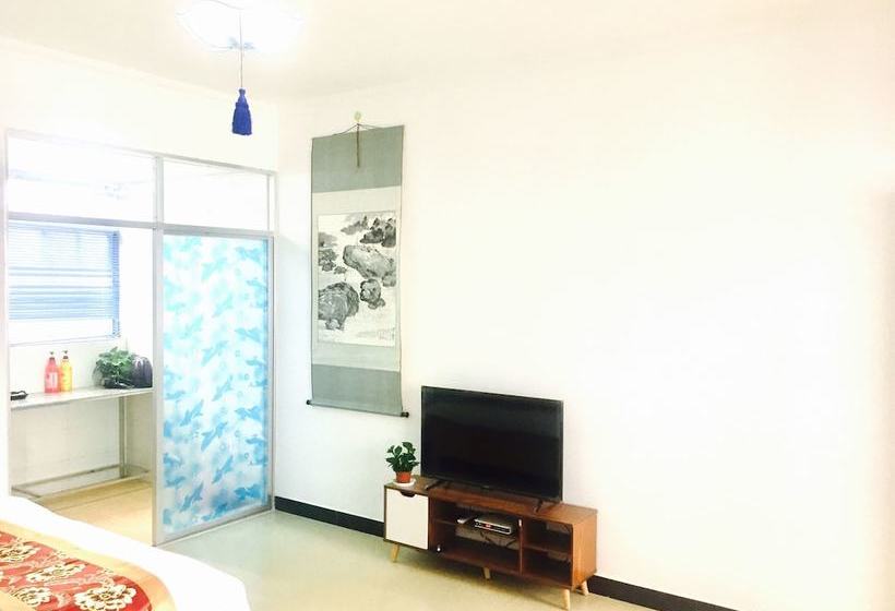 Пансион Guisu Boutique Hostel