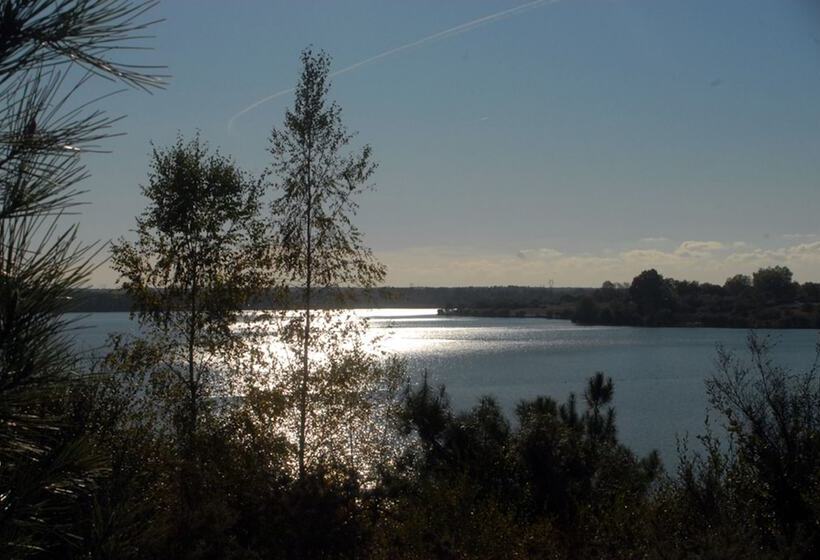 פנסיון Les Arbousiers