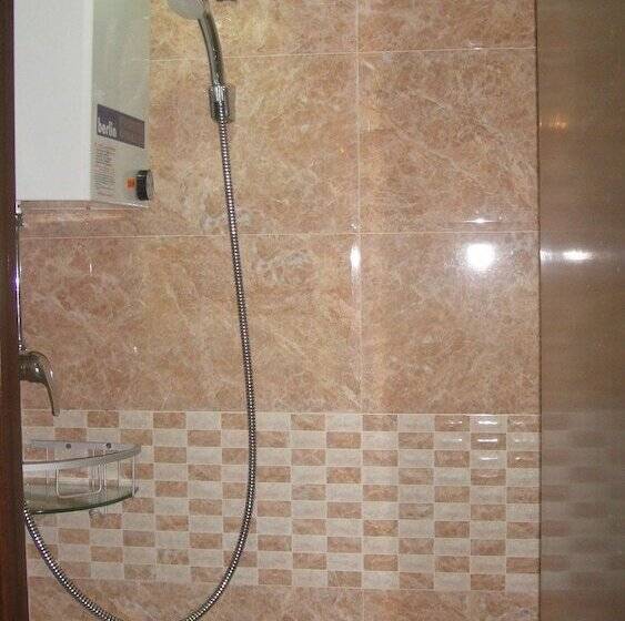 پانسیون Philippine Hostel