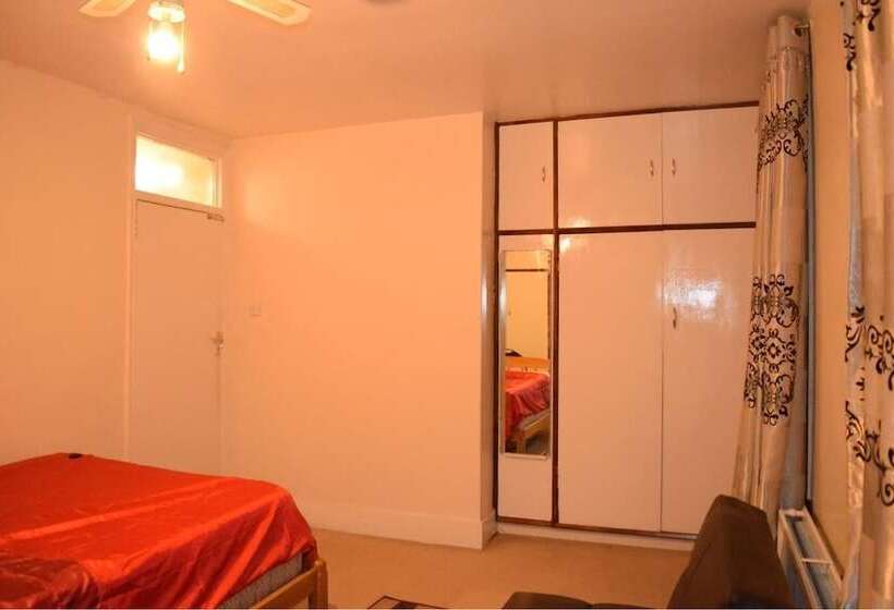 ペンション Regent Guest House