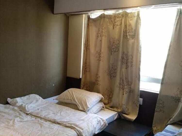 پانسیون South & North House