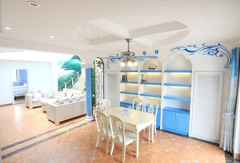 פנסיון The Yard Guesthouse