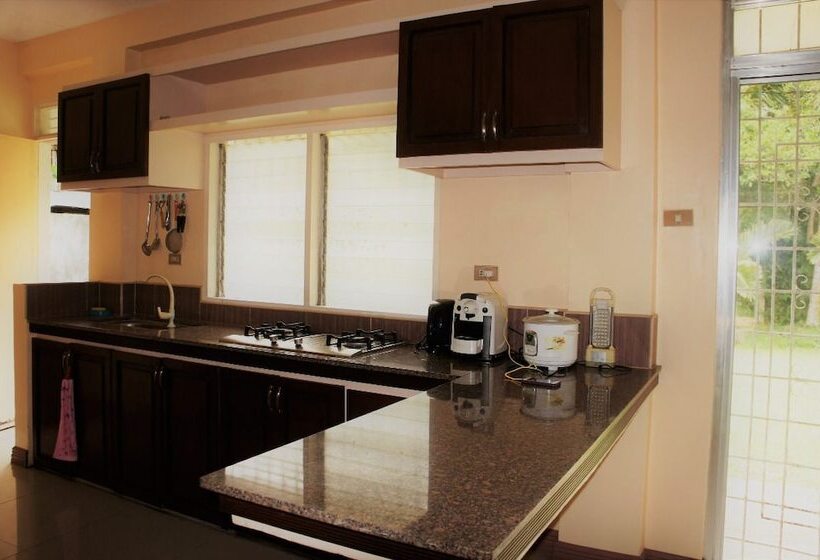 Sarmiento Guest House