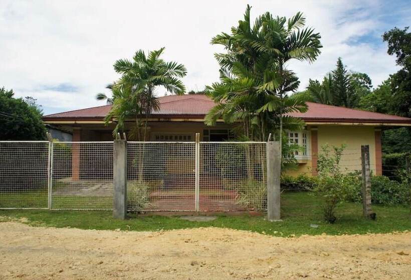 Sarmiento Guest House