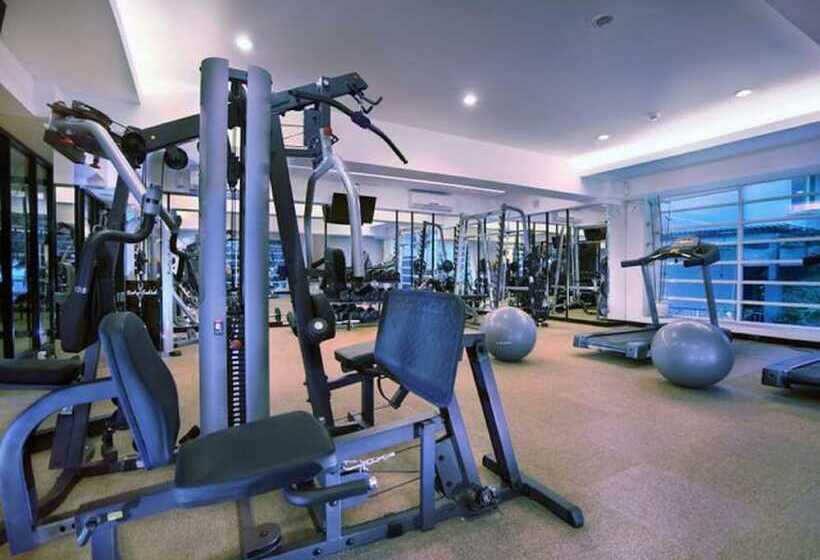 The Malibu Suites Balikpapan By Sissae Living