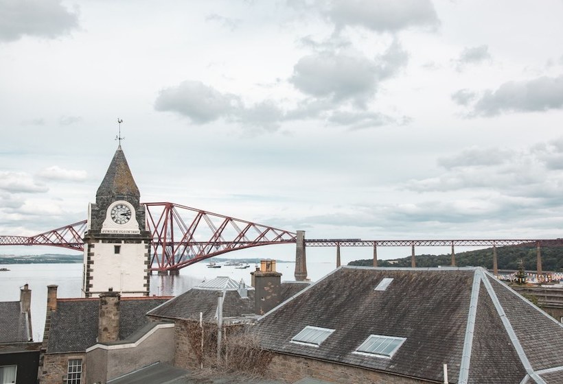 The Queens Bed & Breakfast