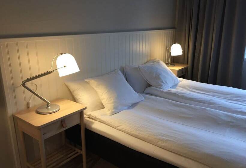 Vallabiten Apartments Via Hotel Esplanad