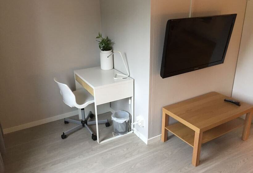 Vallabiten Apartments Via Hotel Esplanad