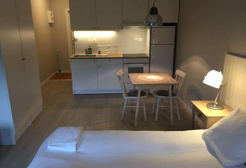 Vallabiten Apartments Via Hotel Esplanad