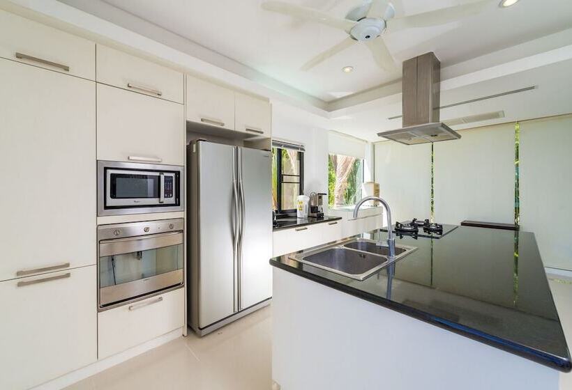 White Stone   Luxurious Sunset View 4 Bed Pool Villa