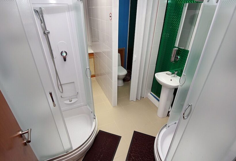 هاستل Homebox Capsule