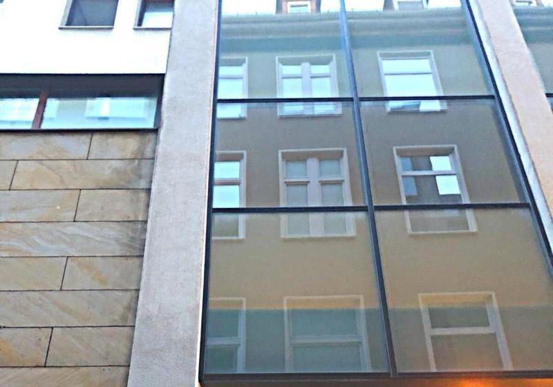 Общежитие Huxx City