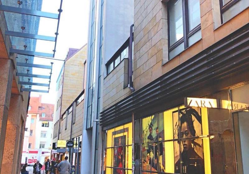 Общежитие Huxx City