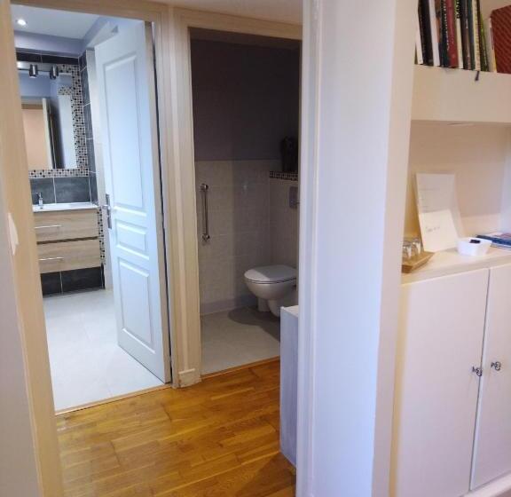 ベッドアンドブレックファースト Au Fil De L'eau