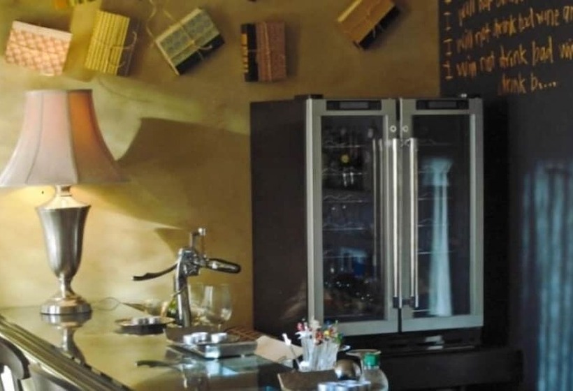 ベッドアンドブレックファースト Hope And Glory Inn And Vineyard