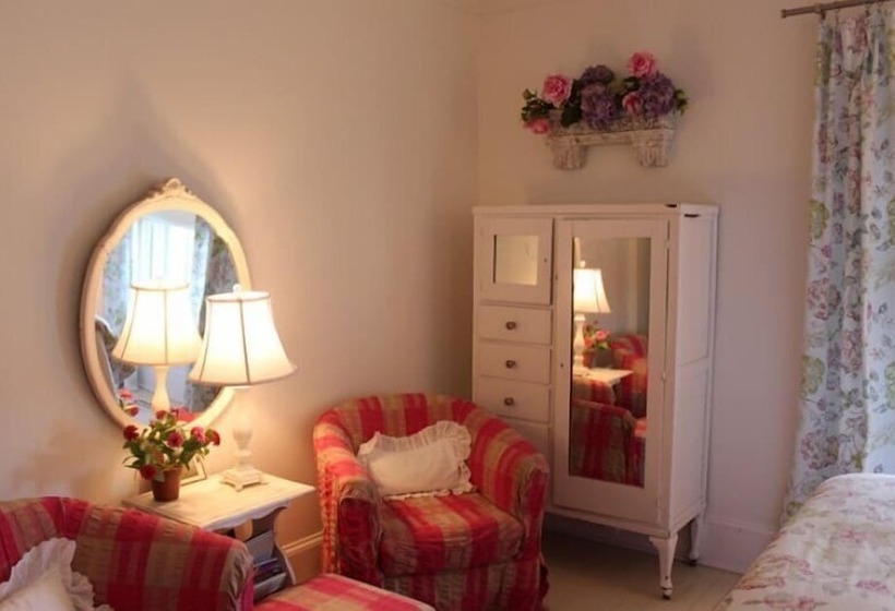 ベッドアンドブレックファースト Hope And Glory Inn And Vineyard