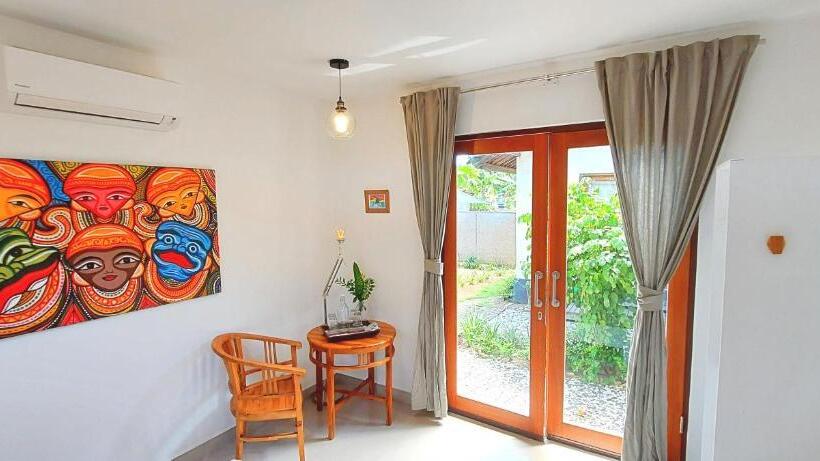 민박 Living Room Lembongan