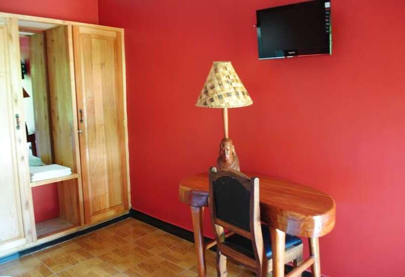 تختخواب و صبحانه Saruni River Lodge