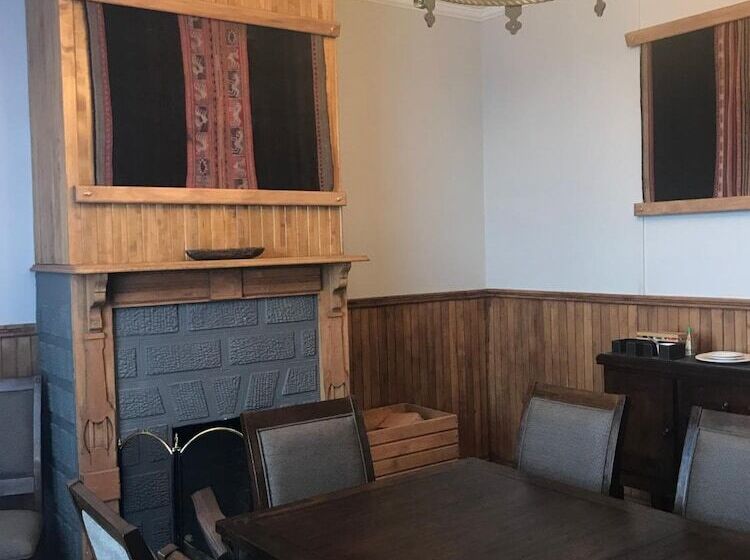 פונדק Estancia Caleta Josefina