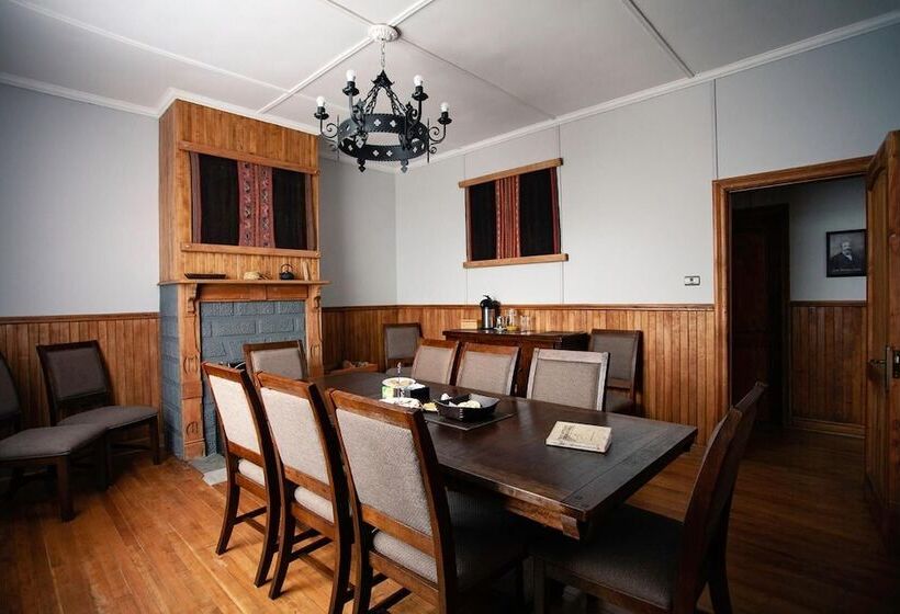 פונדק Estancia Caleta Josefina