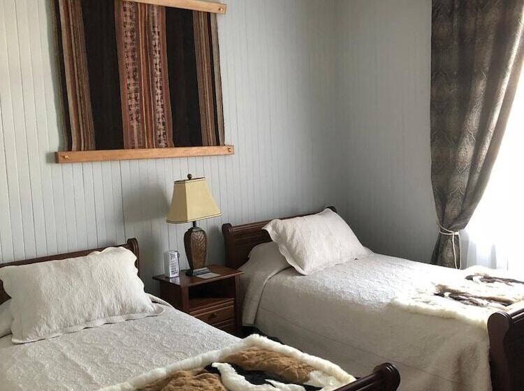 פונדק Estancia Caleta Josefina