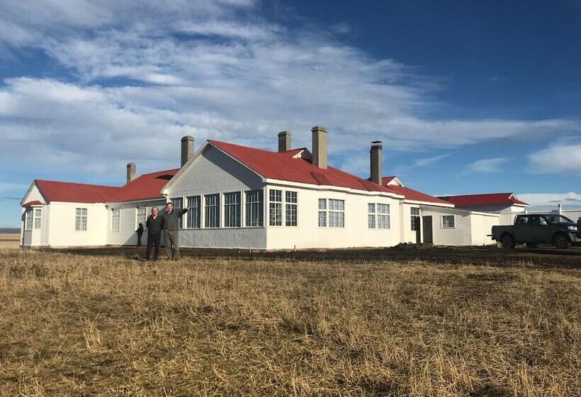 פונדק Estancia Caleta Josefina