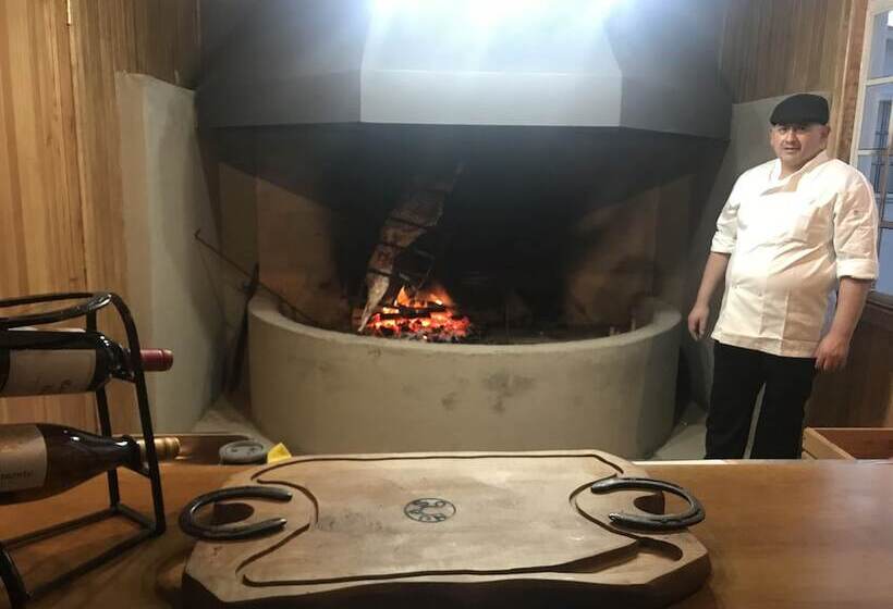 פונדק Estancia Caleta Josefina