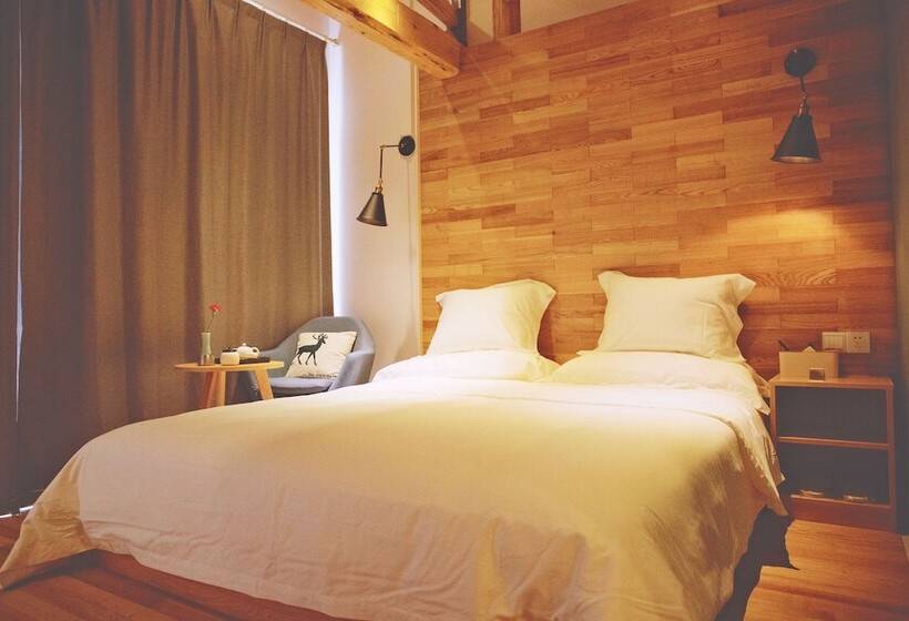 مسافرخانه The Yan House Tengchong