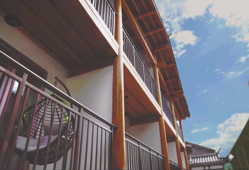 客栈 The Yan House Tengchong