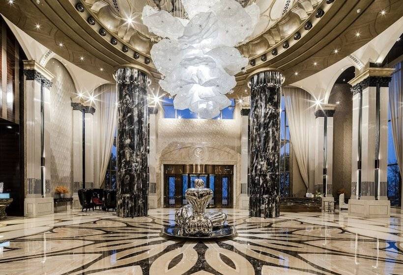 Отель Chateau Star River Qingdao