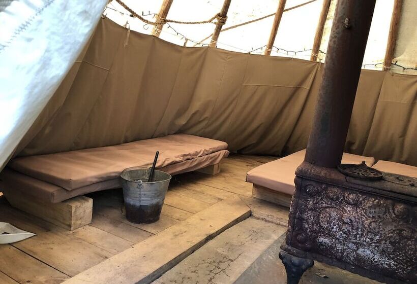 ホテル Chimo Refuges Treehouse Resort