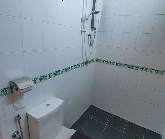 בית מלון כפרי Garden Of Eden Houses