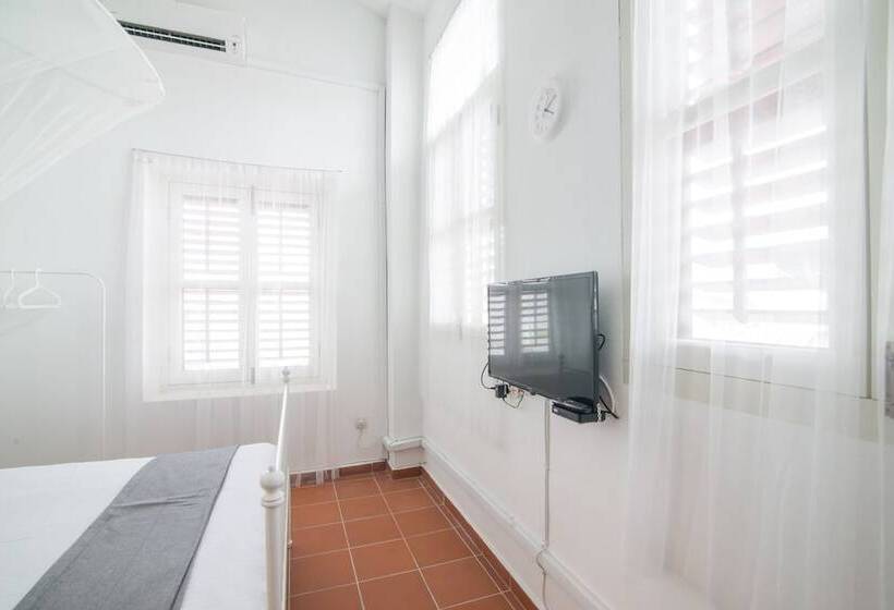 בית מלון כפרי Garden Of Eden Houses