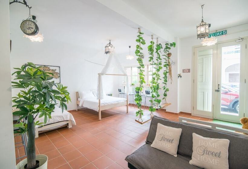 בית מלון כפרי Garden Of Eden Houses