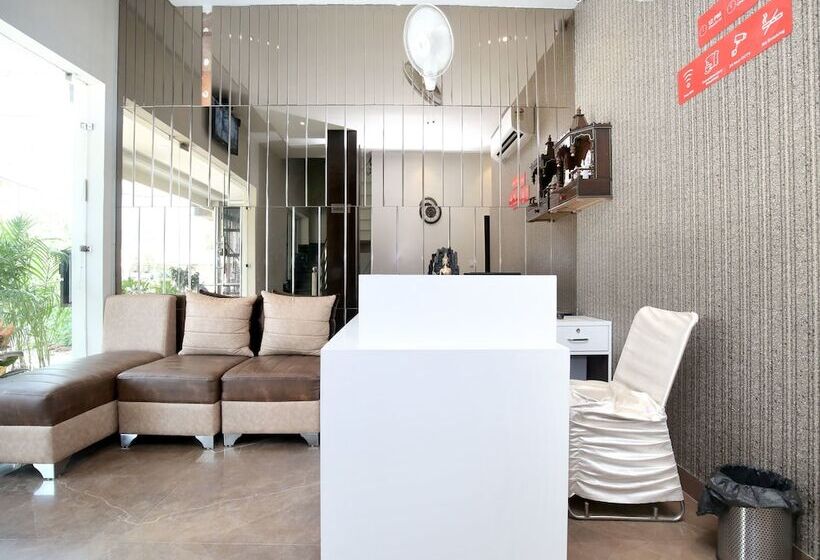 호텔 Grand Orchid By Oyo Rooms