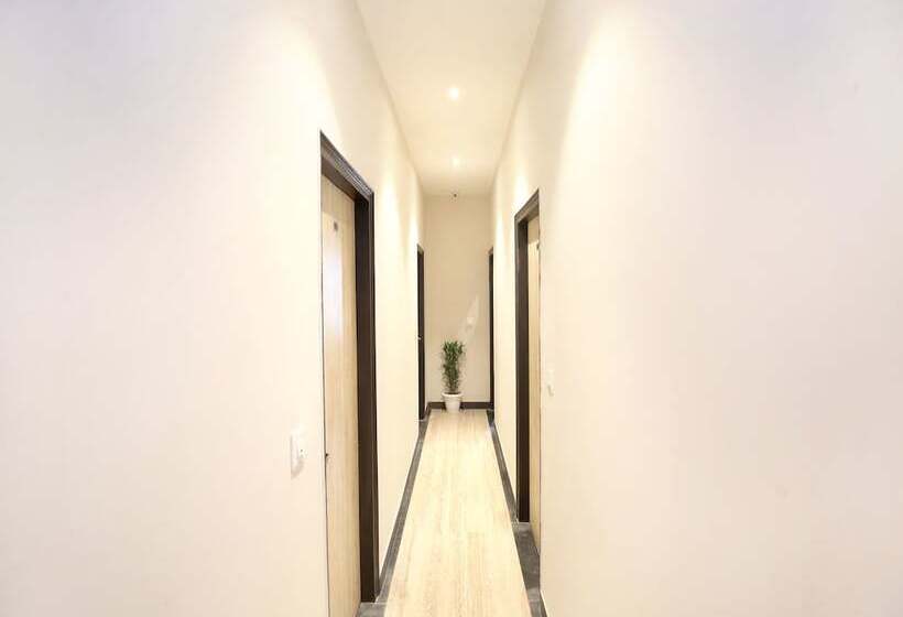 호텔 Grand Orchid By Oyo Rooms