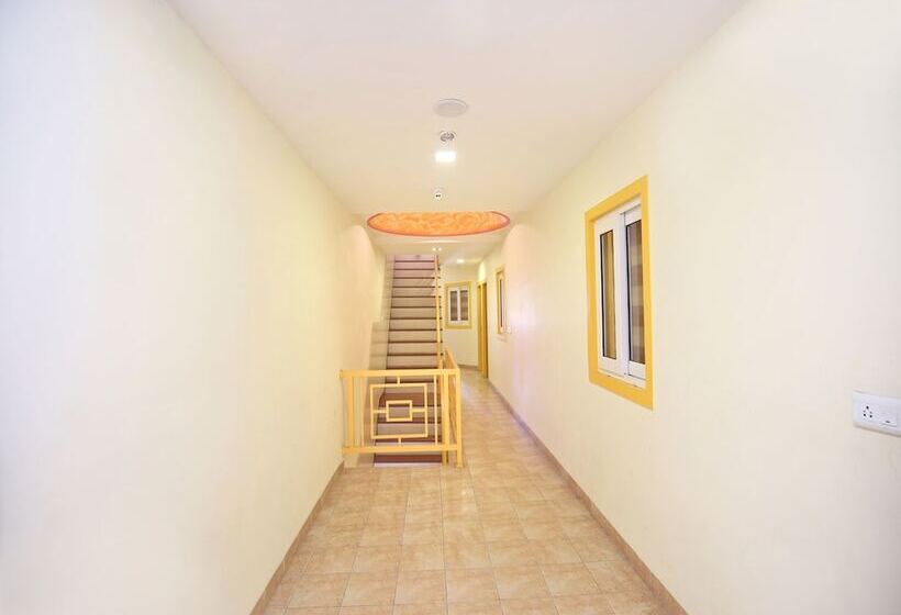 Отель Indiano By Oyo Rooms