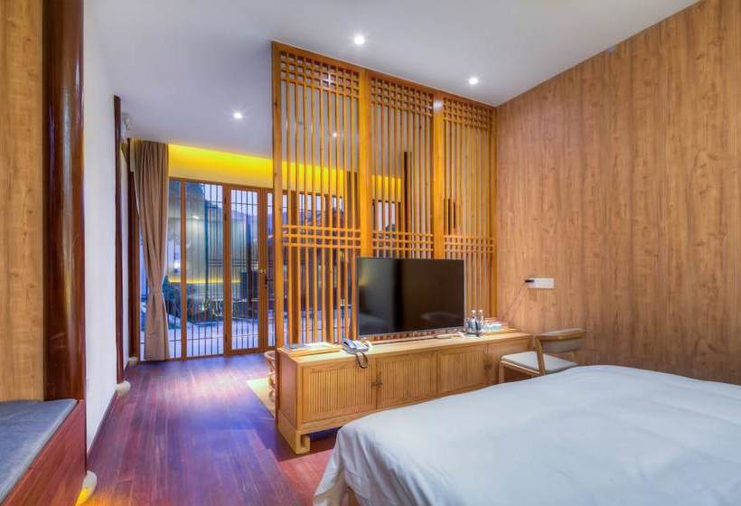 فندق Jiushu Shuiyue Resorts