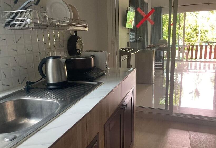 فندق Lay Back Villa