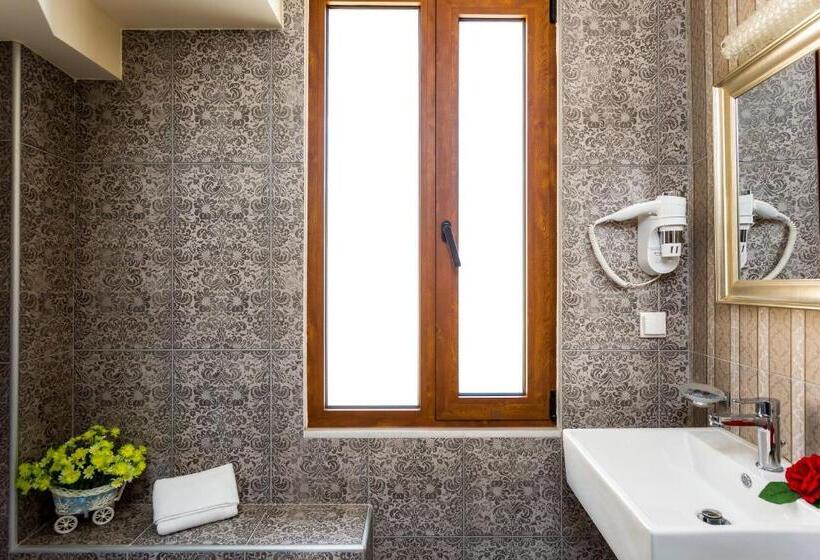 Hotel Polyxenia Suites