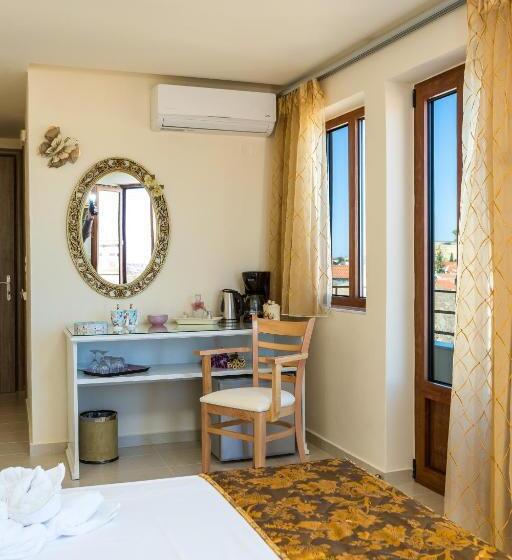 בית מלון כפרי Polyxenia Suites
