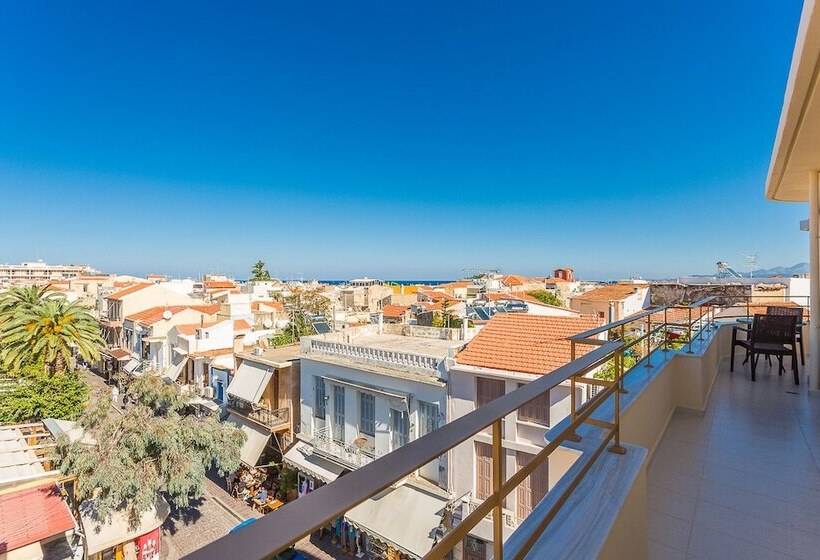 Hotel Polyxenia Suites